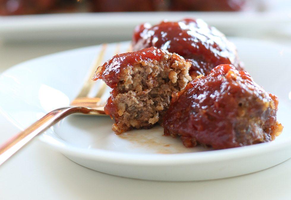 fork and meatballs on a plate thumb