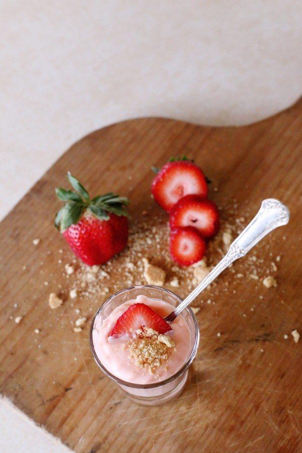 Strawberry Cheesecake Pudding Shots   The Sweetest Occasion
