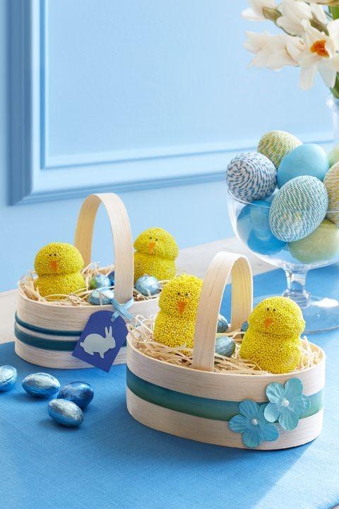 easter chick donuts