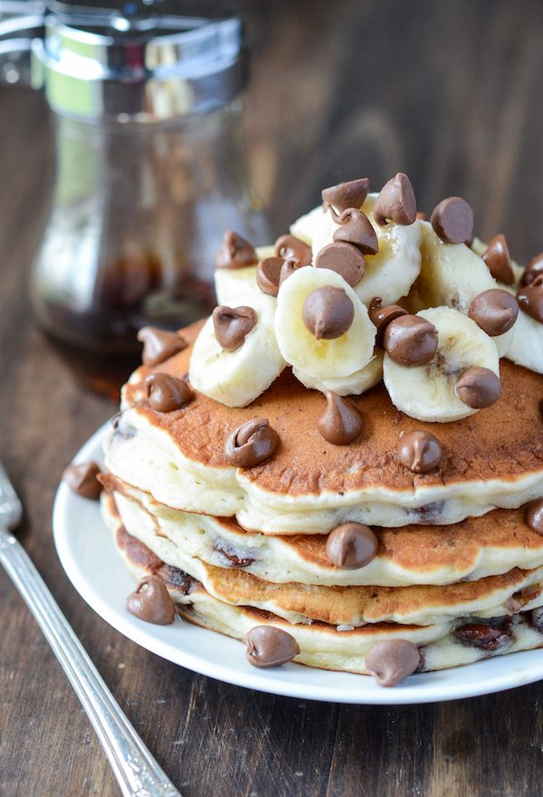 https://www.berries.com/blog/wp content/uploads///Banana Chocolate Chip Pancakes  sm