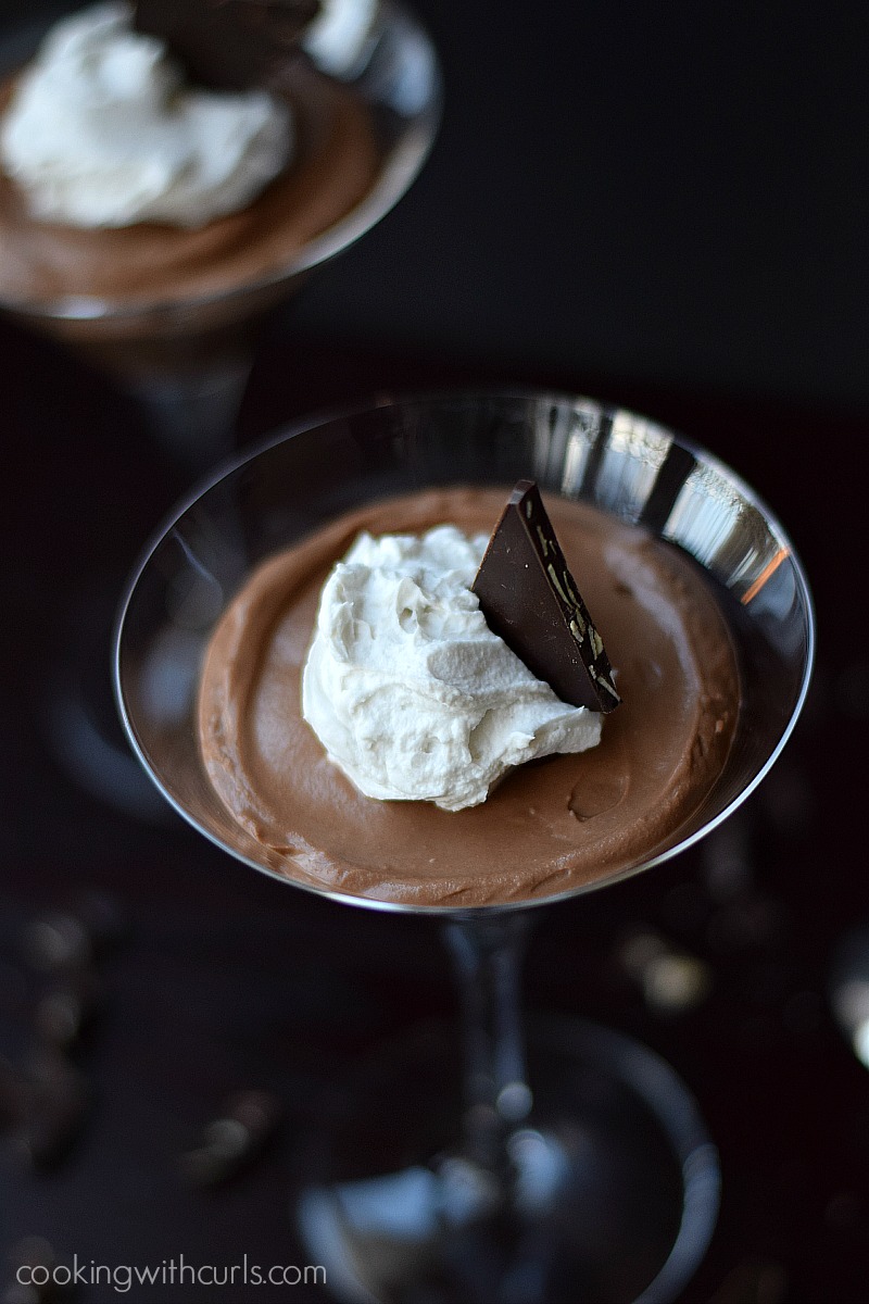 https://www.berries.com/blog/wp content/uploads///Chocolate Martini Mousse by cookingwithcurls.com