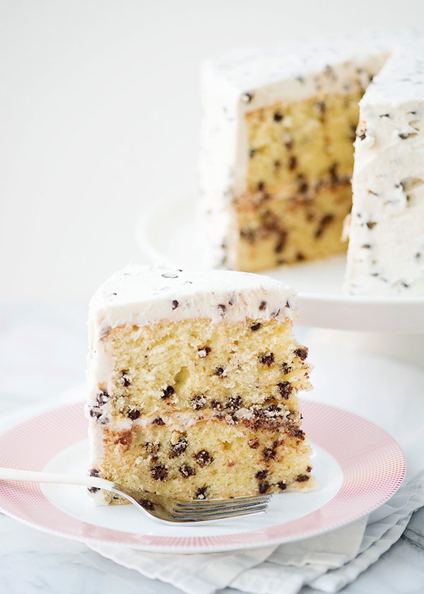 https://www.berries.com/blog/wp content/uploads///chocolate chip layer cake