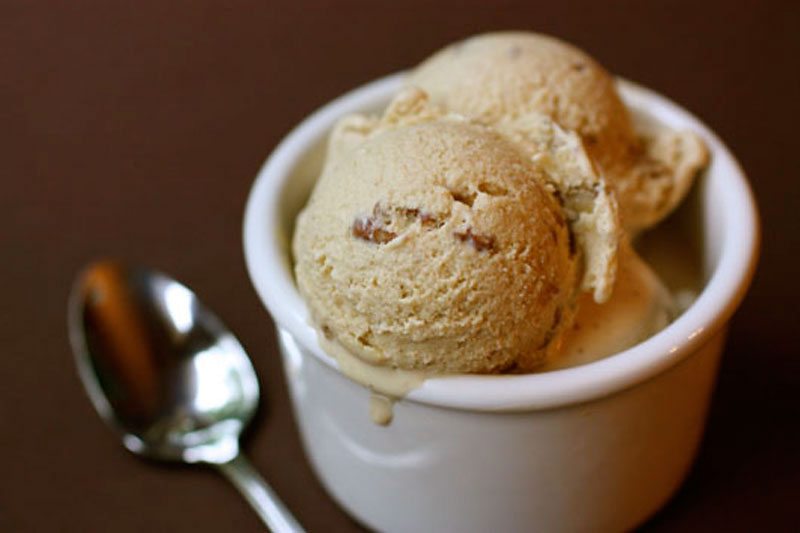 https://www.berries.com/blog/wp content/uploads///butter pecan ice cream