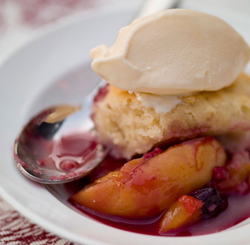 https://www.berries.com/blog/wp content/uploads///gluten free grilled fruit cobbler