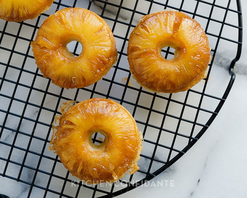 https://www.berries.com/blog/wp content/uploads///pineapple upside down cake doughnuts