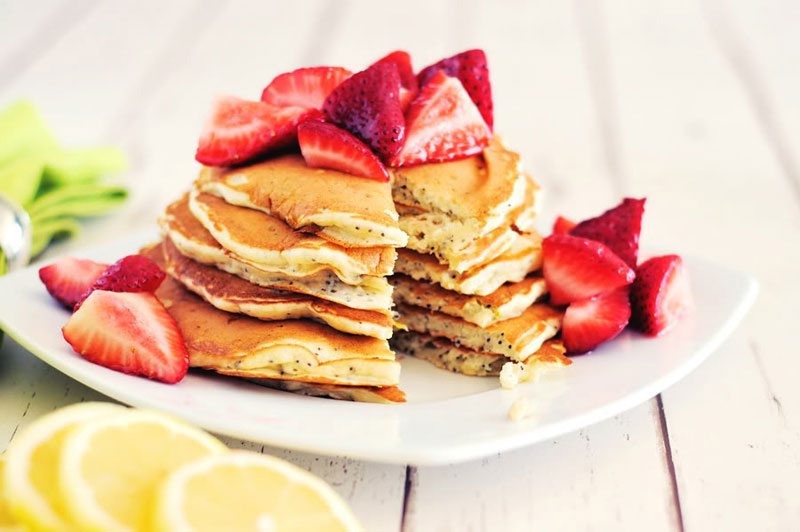 https://www.berries.com/blog/wp content/uploads///lemon poppy seed pancakes