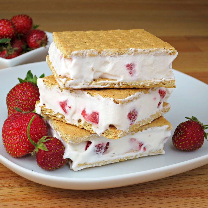 https://www.berries.com/blog/wp content/uploads///strawberries and cream sandwiches