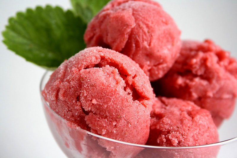 https://www.berries.com/blog/wp content/uploads///strawberry banana sorbet