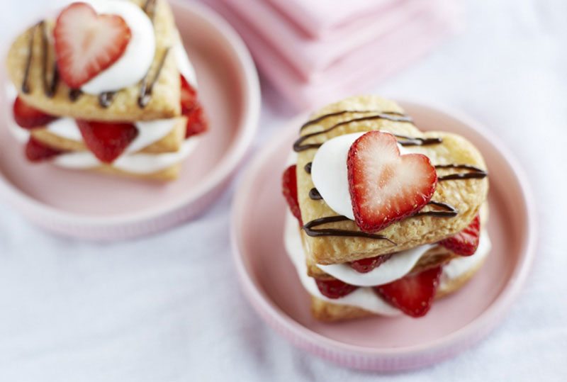 https://www.berries.com/blog/wp content/uploads///strawberry napoleon