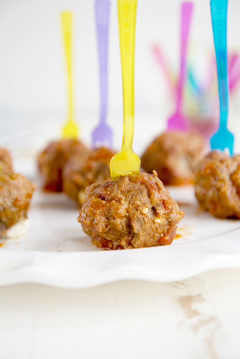 https://www.berries.com/blog/wp content/uploads///Bacon Cheeseburger Party Meatballs