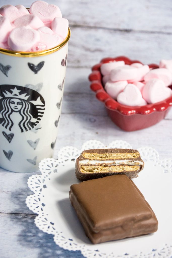 https://www.berries.com/blog/wp content/uploads///pink heart mashmallows hot cocoa chocolate covered smores x