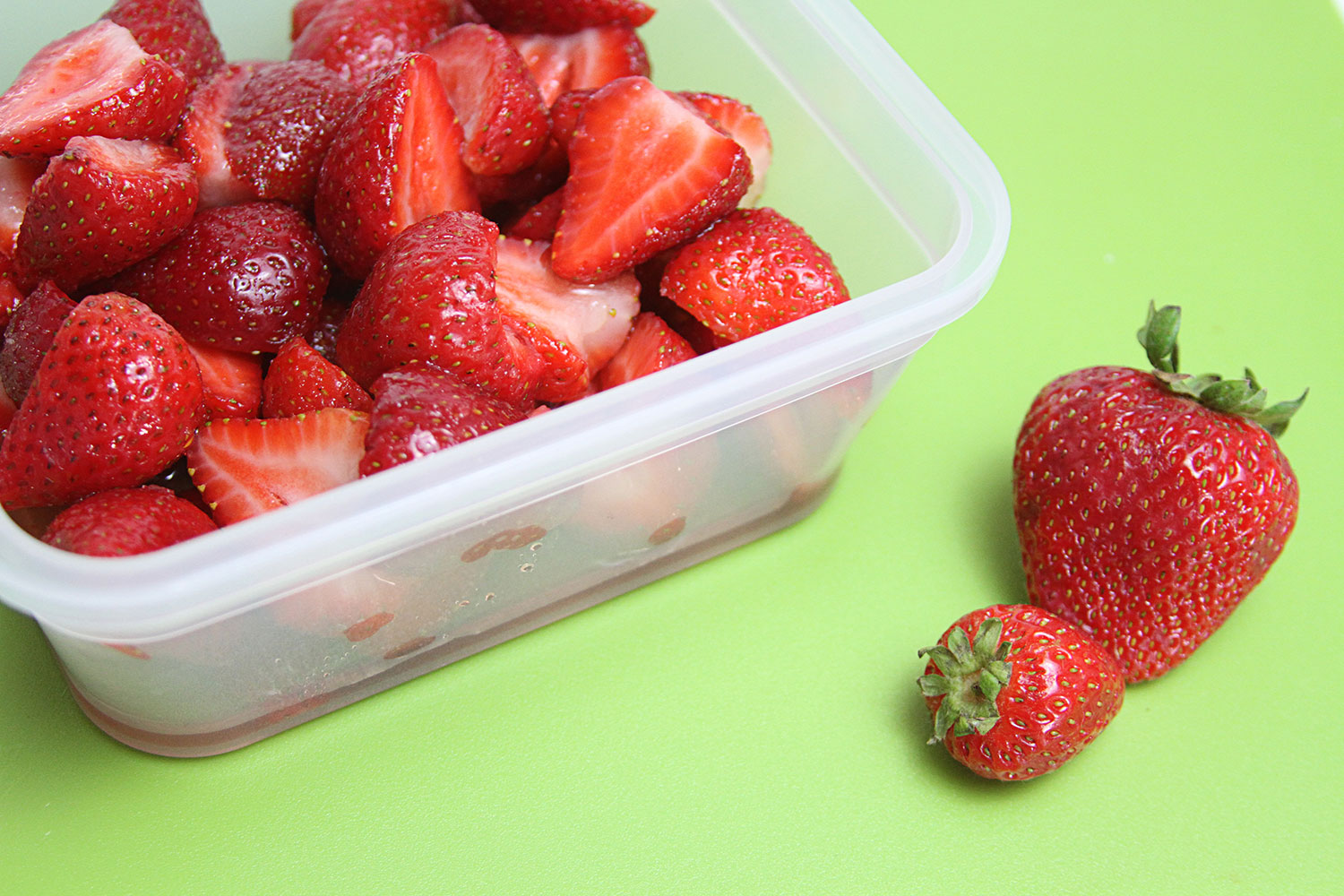 https://www.berries.com/blog/wp content/uploads///SB Strawberry Storage Freezer Sweat