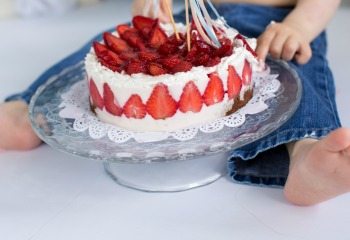 Healthy Easy Eggless Smash Cake - Mommy's Home Cooking