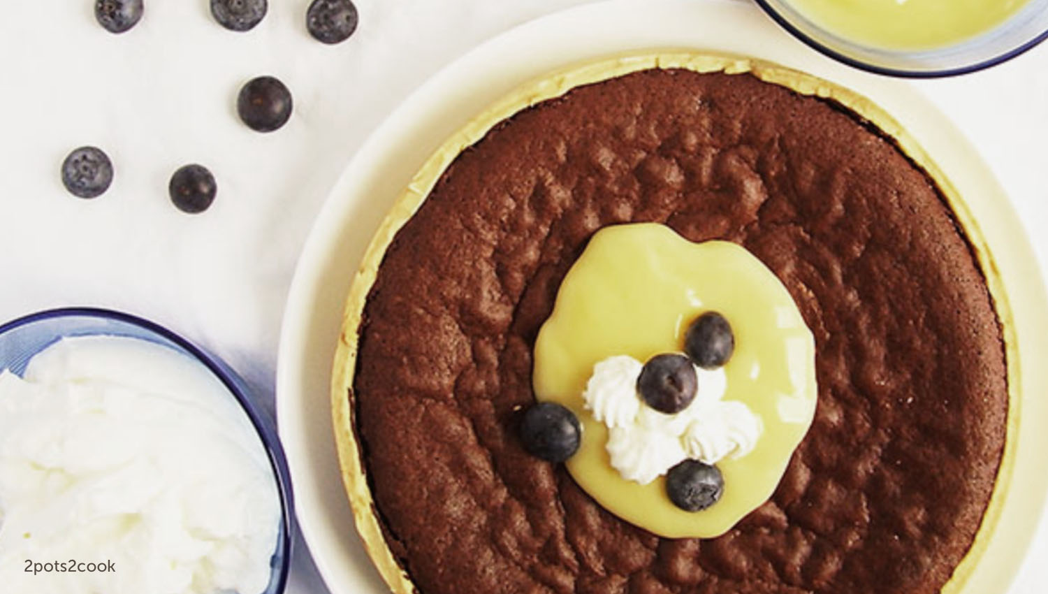 sb  thanksgiving brownie pie with pecans