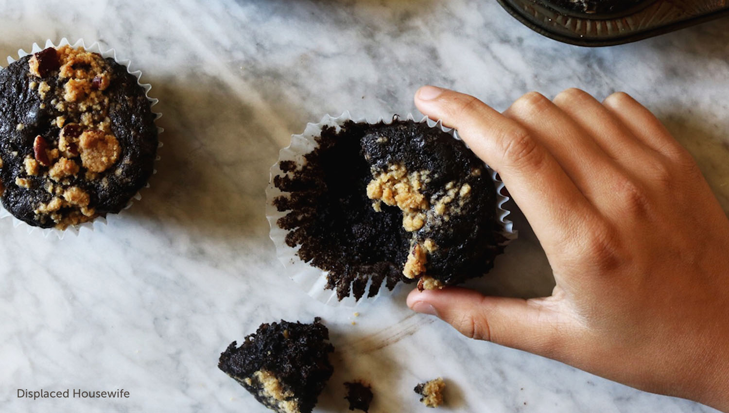 sb  thanksgiving chocolate zucchini muffins