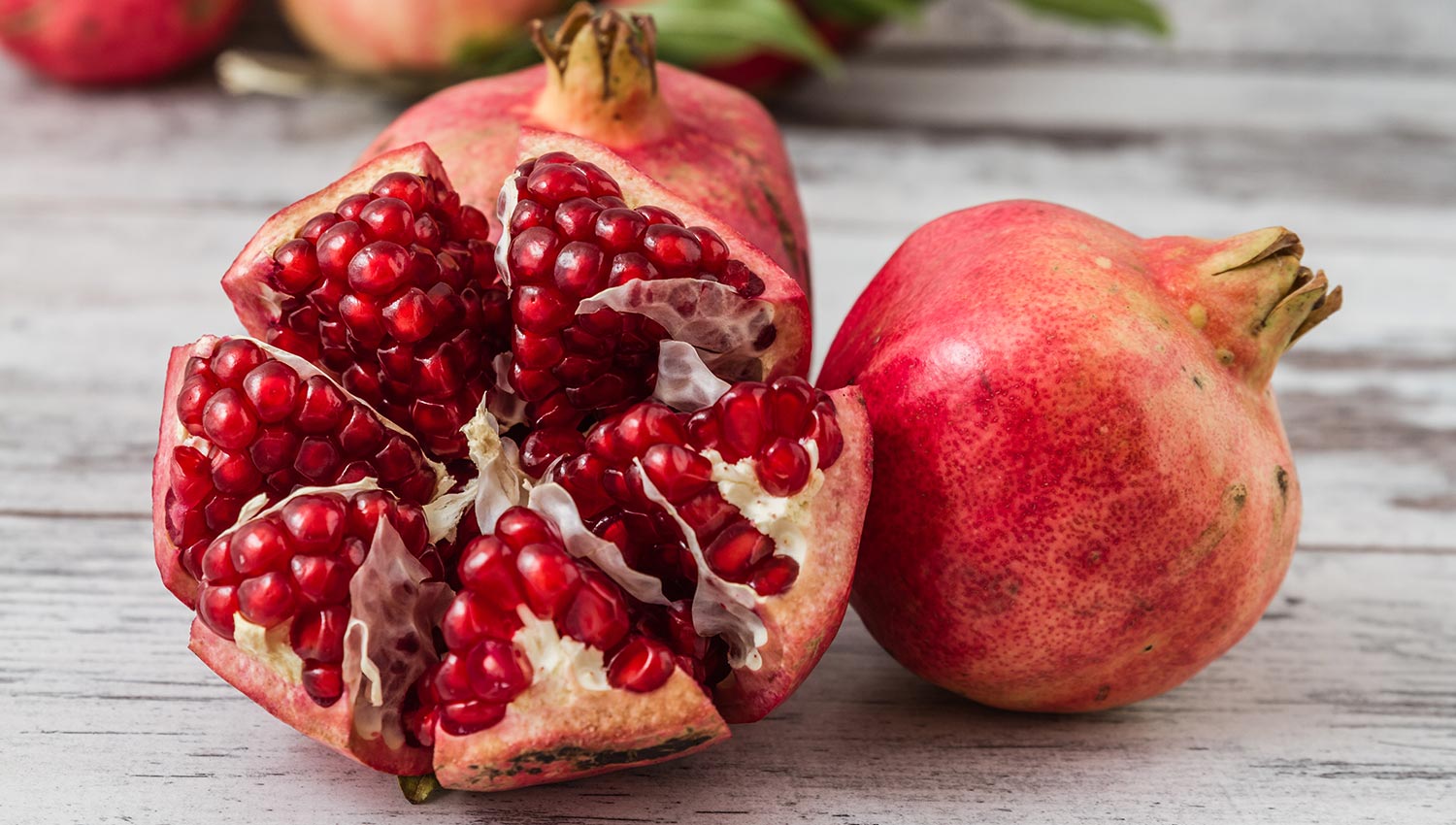 https://www.berries.com/blog/wp content/uploads///Aphrodisiac Foods To Enhance Your Romance Pomegranate