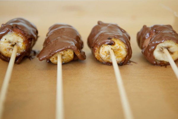 https://www.berries.com/blog/wp content/uploads///chocolate dipped bacon bananas blog