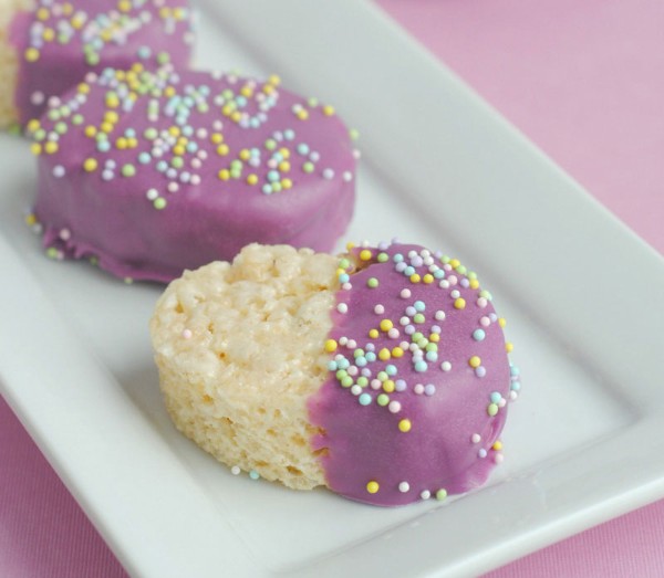 https://www.berries.com/blog/wp content/uploads///easter egg rice krispie treats blog